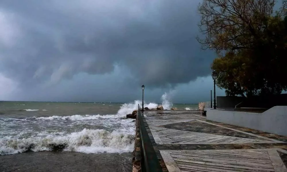 Σε ισχύ είναι απαγορευτικό απόπλου σε πολλές περιοχές στο ΒΑ Αιγαίο λόγω ισχυρών ανέμων